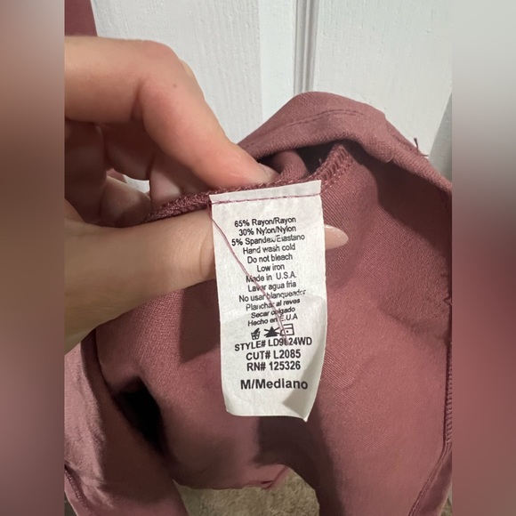 Mauve open back layered dress - Picture 6 of 6